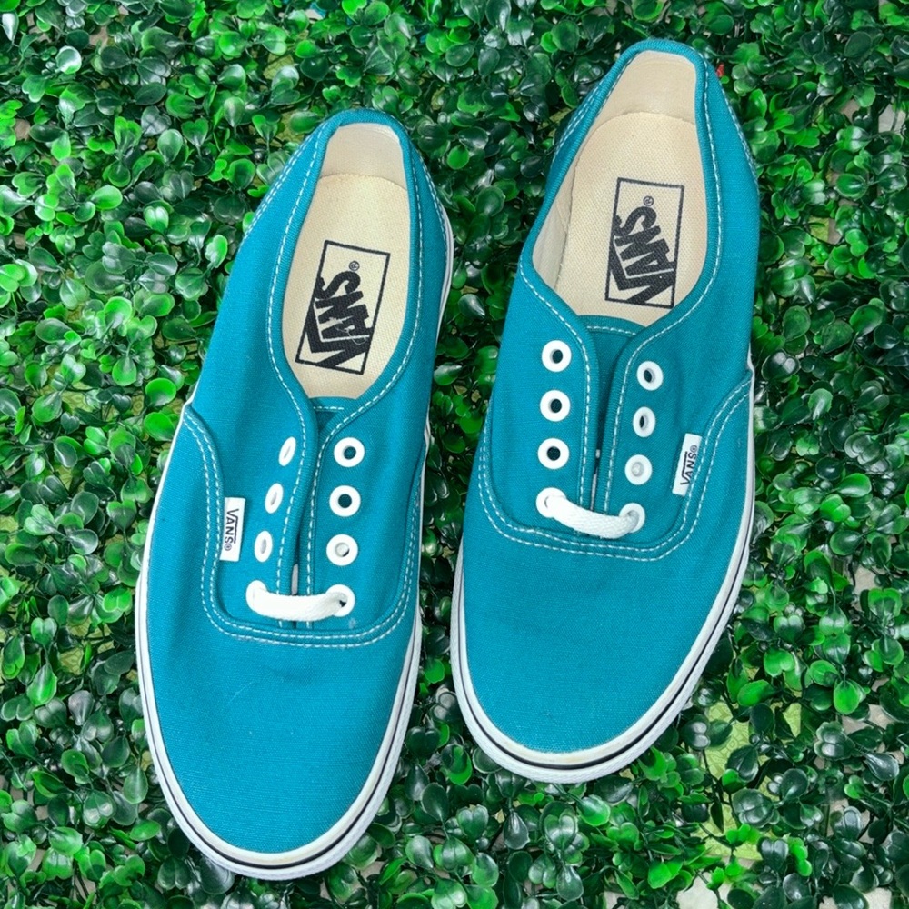 VANS VEE3NVY, Navy Unisex Authentic Canvas Sneakers